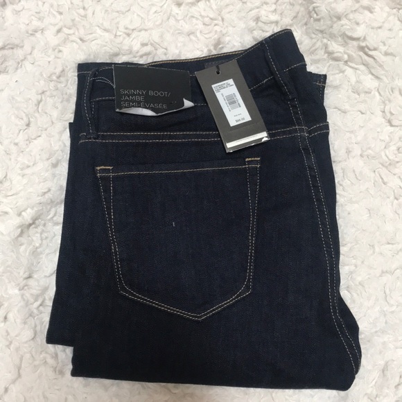 armani jeans tag